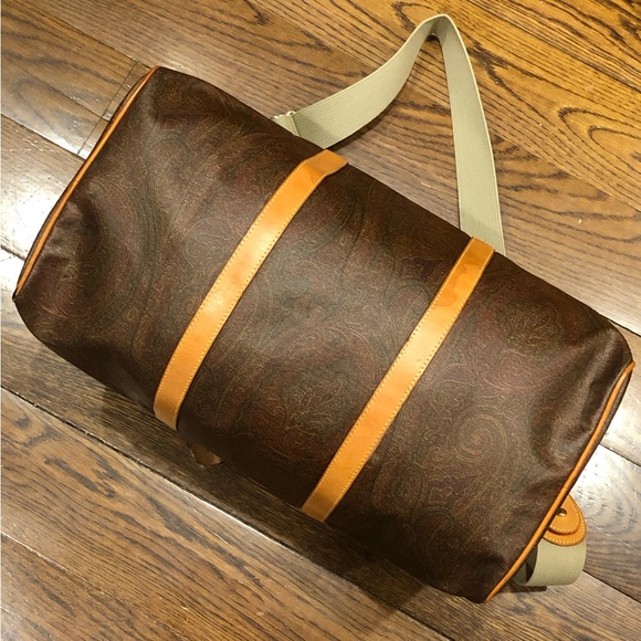 ETRO Milano Red Paisley Boston Weekend Bag With Carry Strap 50 cm - Picture 5 of 17